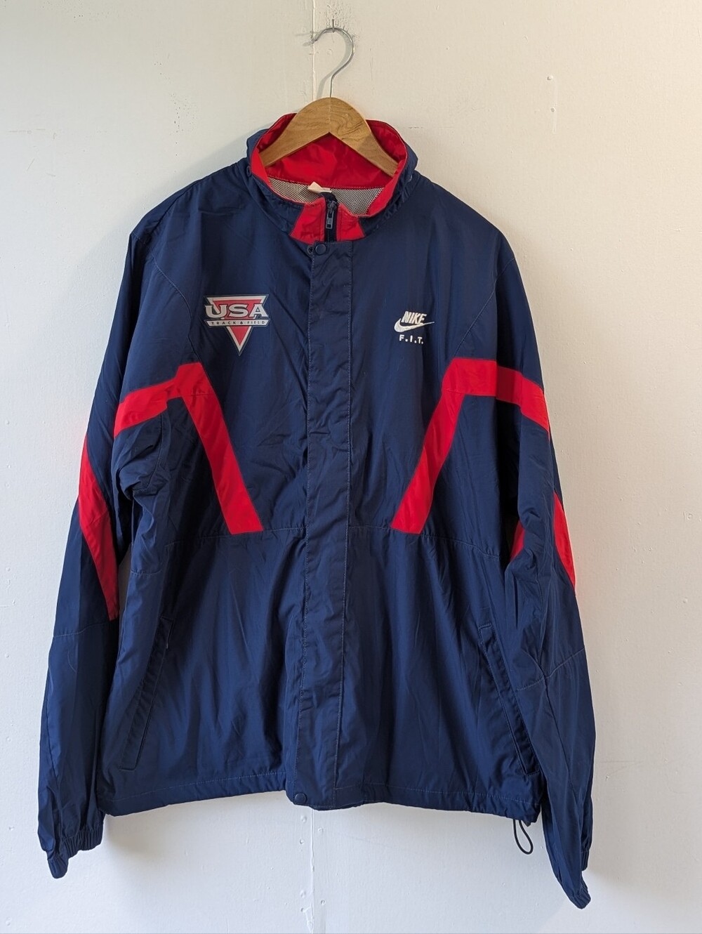 Vintage 90's Nike Fit Team USA Tack & Field Windbreaker Blue Red Size XL